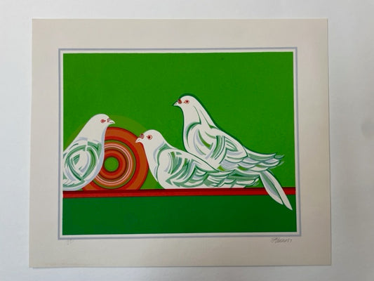 Portafolio Palomas: (3 palomas en fondo verde y anaranjado)